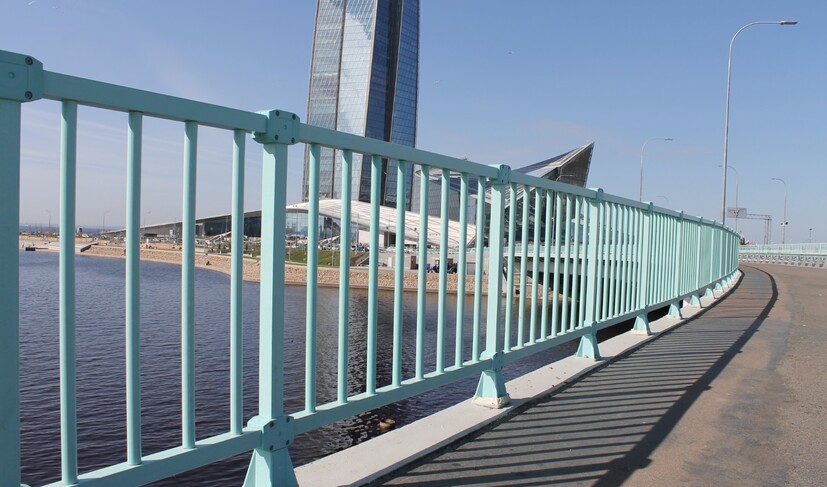 Эстакадные съезды к комплексу 