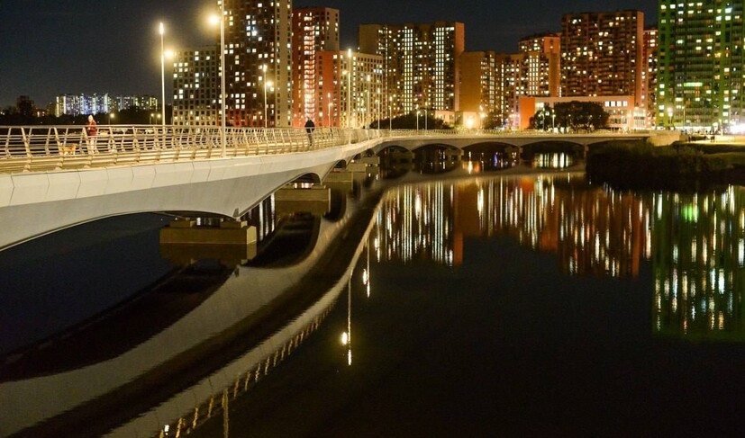 Пешеходный мост через озеро Чёрное (Парк Дружбы)_PonHpXpVTucDufByP5-n5h3Snu1J_aQu8jrm-aJ4hE0bvW8SaHDF5nImAtgXnmKU86fdqOY8qo4d55bnihYPUayG