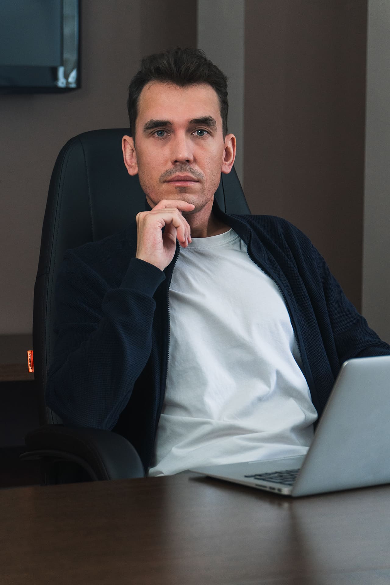 Генеральный директор